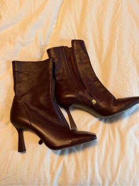 Zara Women's Burgundy Pointed-Toe Ankle Boots Size 38